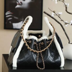 15695 (black)